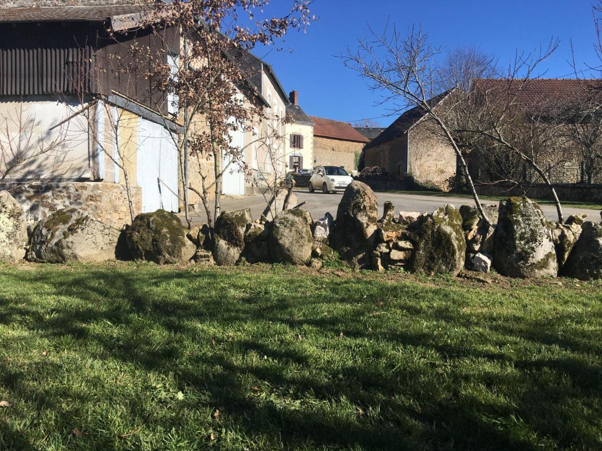 לינה וארוחת בוקר Saint-Pierre-de-Fursac La Mirabelle מראה חיצוני תמונה